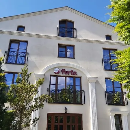 Porto Guest house 3*