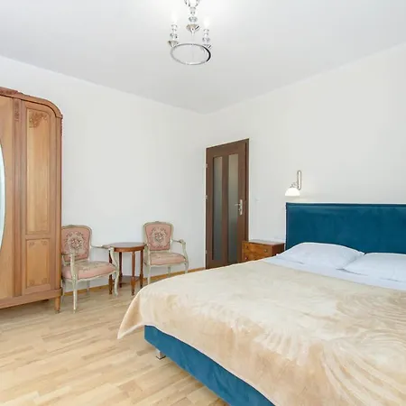 Porto 3*
