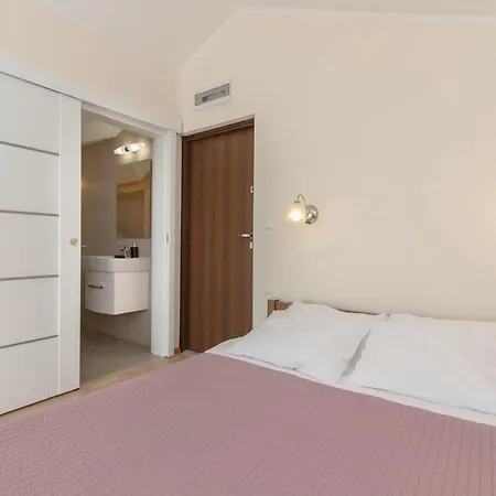 Guest house Porto 3*