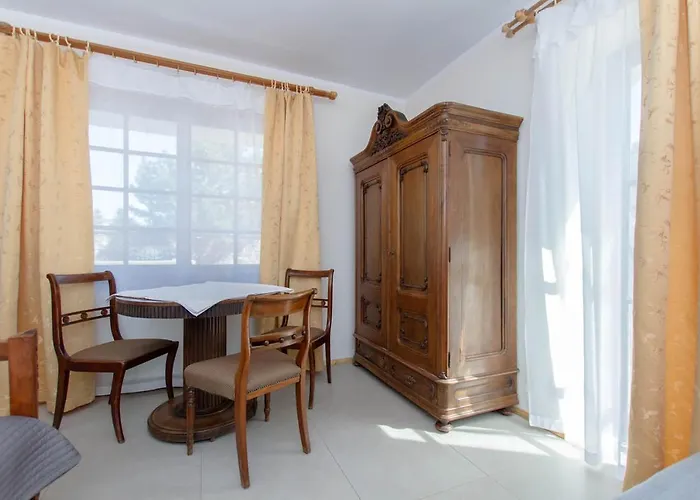 Porto بيت ضيافة